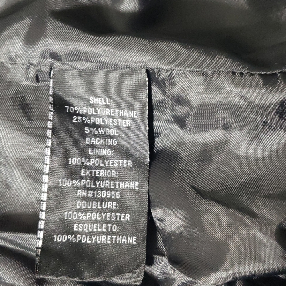 Red Snap jacket - Picture 6 of 7